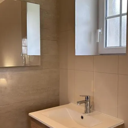 Renove En Campagne Verdoyante - 10 Pers. - Fr-1-489-636 Rongeres