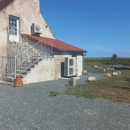 Renove En Campagne Verdoyante - 10 Pers. - Fr-1-489-636 Semesterbostad